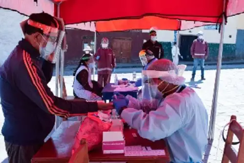 The "COVID 10 Thousand" Campaign seeks to identify, control and contain the spread of COVID-19 in Cusco.