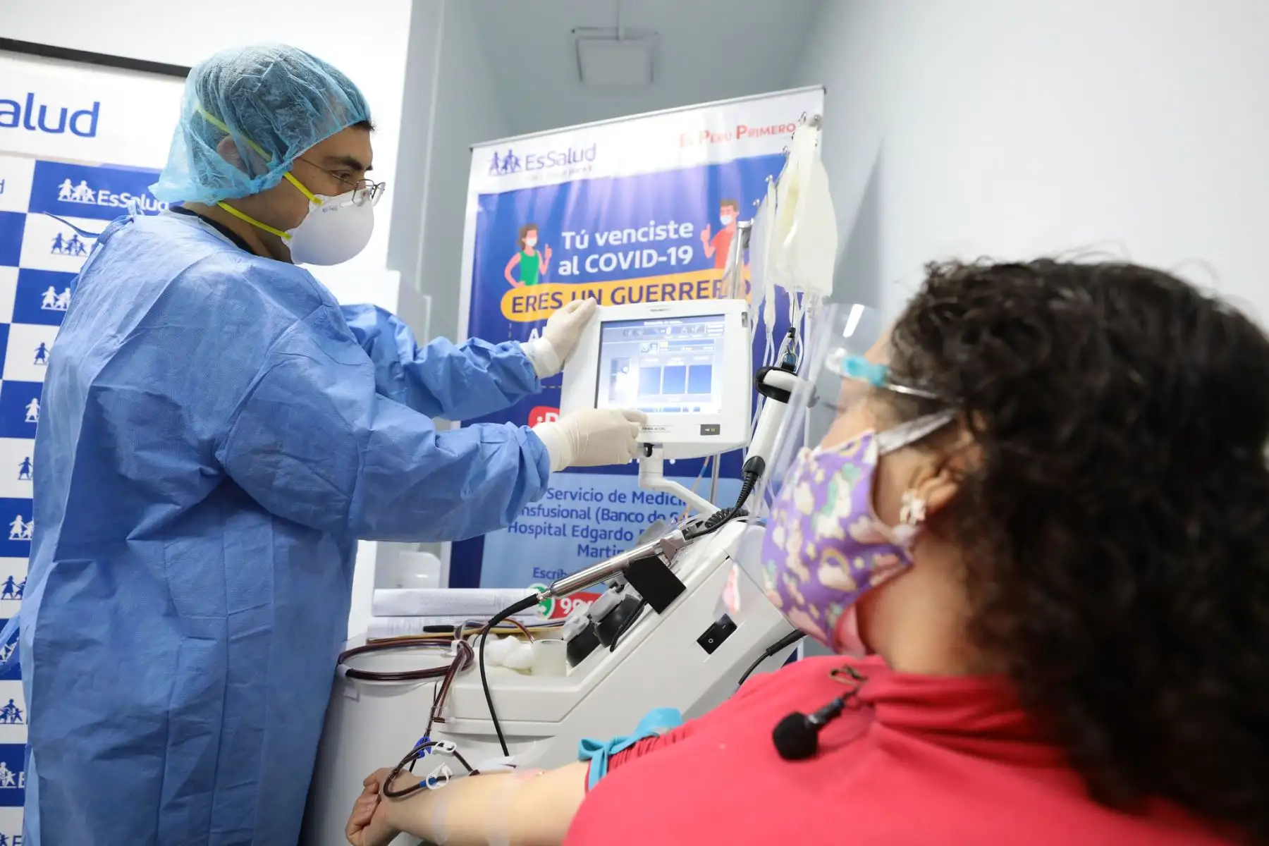 Campaña de donación de plasma en el Hospital Rebagliatti.

Foto: ANDINA / ESSALUD