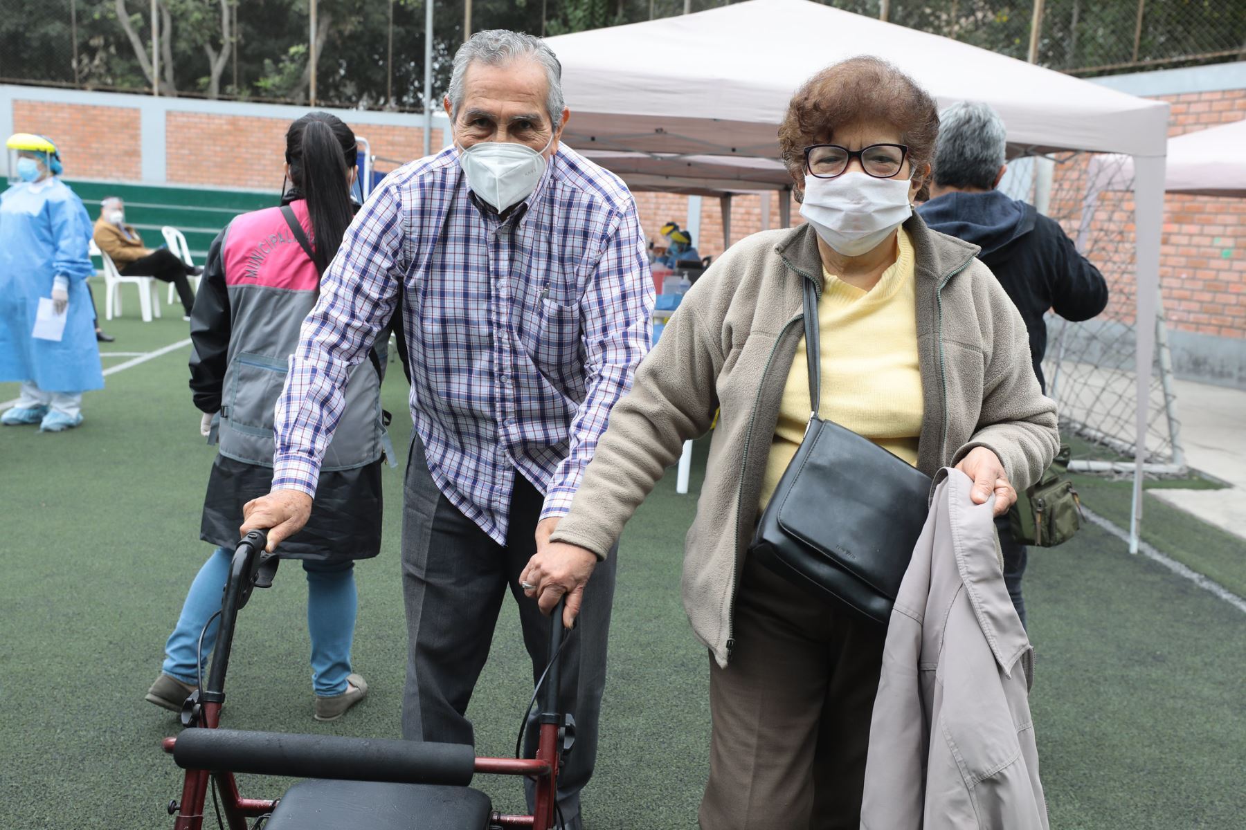 Los adultos mayores son la población que presenta un mayor porcentaje de discapacidad. Foto: Andina