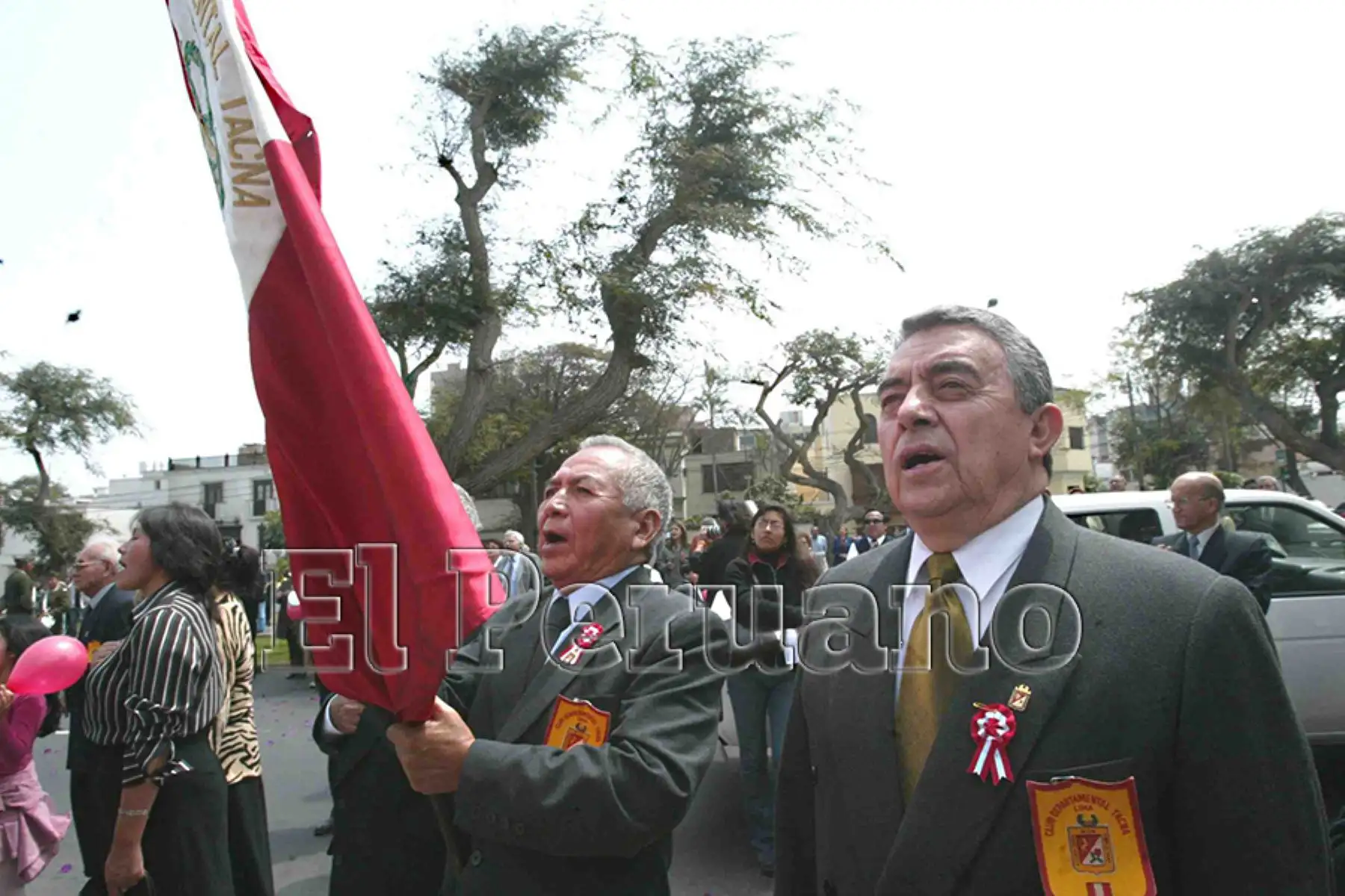 Lima – 28 agosto 2005 / Actos celebratorios por el 76° aniversario de la reincorporación de Tacna a la Patria, organizado por los integrantes del Club Departamental de Tacna en Lima. 
Foto: El Peruano / Víctor Palomino