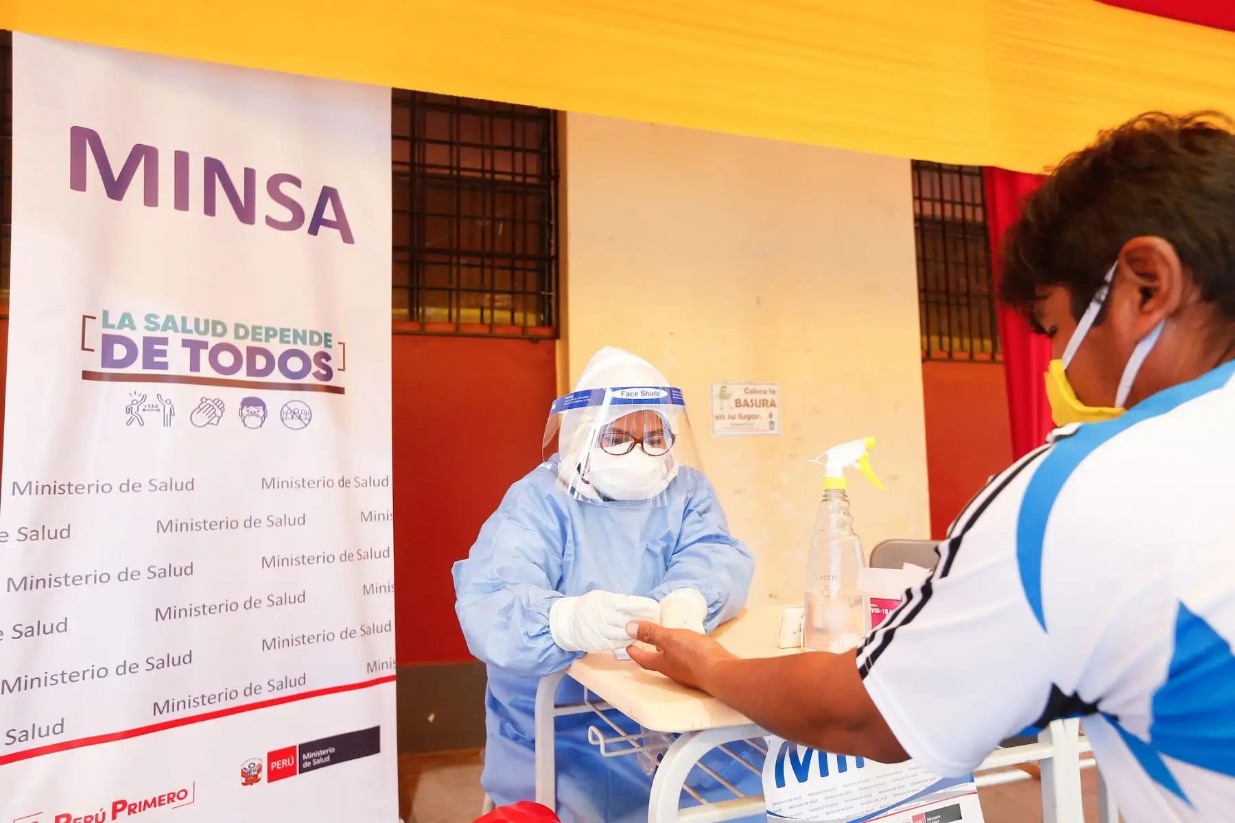 Profesionales de la Salud del MINSA participan en Operación Tayta en Tacna.

Foto: ANDINA / Minsa