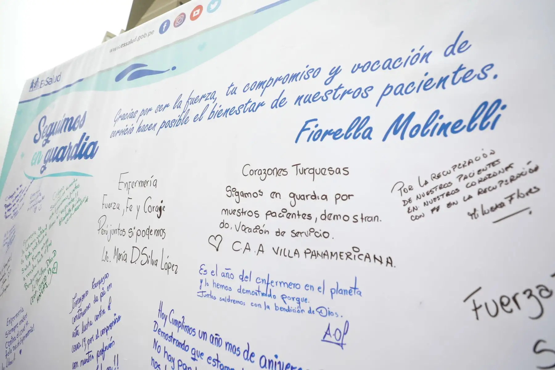 Essalud rinde emotivo a homenaje a las enfermeras y enfermeros en su día.
Foto:ANDINA/Essalud