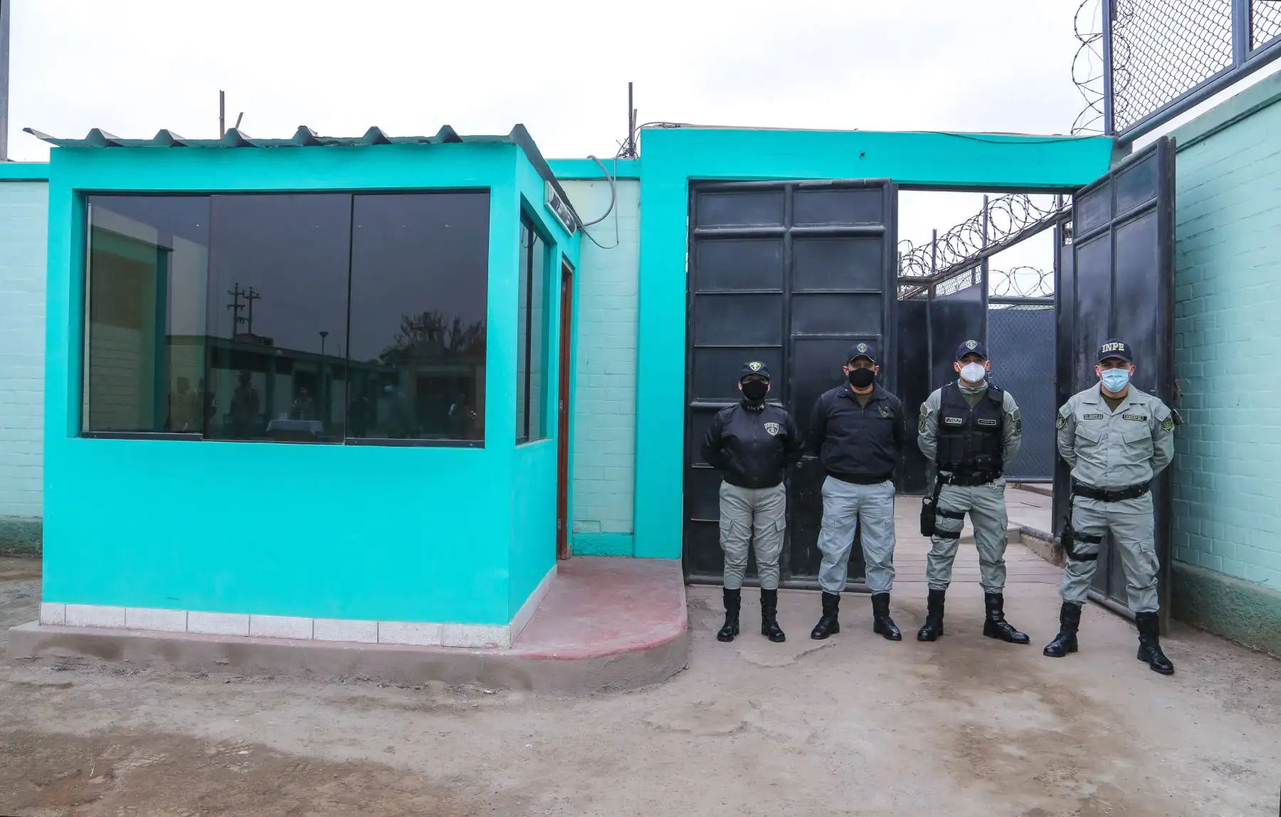 El Instituto Nacional Penitenciario (INPE), trasladó a catorce internos al Establecimiento Penitenciario “Virgen de la Merced” ubicado en el distrito de Chorrillos, el cual cuenta con una infraestructura adecuada para la aplicación de un Régimen Cerrado Ordinario. Foto: ANDINA/INPE