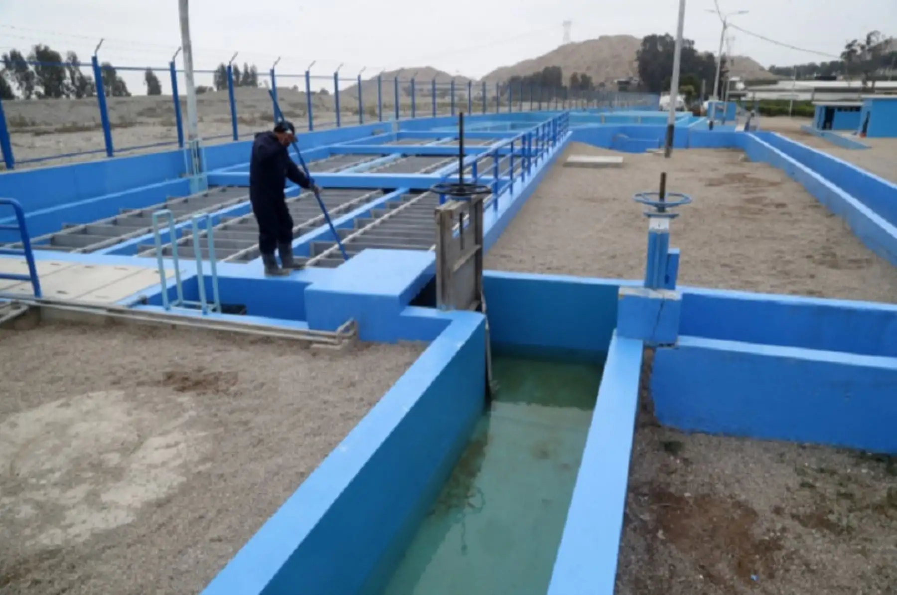 El Ministerio de Vivienda, Construcción y Saneamiento autorizó la transferencia financiera de S/ 28.7 millones para las empresas municipales de agua y saneamiento de las ciudades de Chincha en Ica y de Juliaca en Puno.