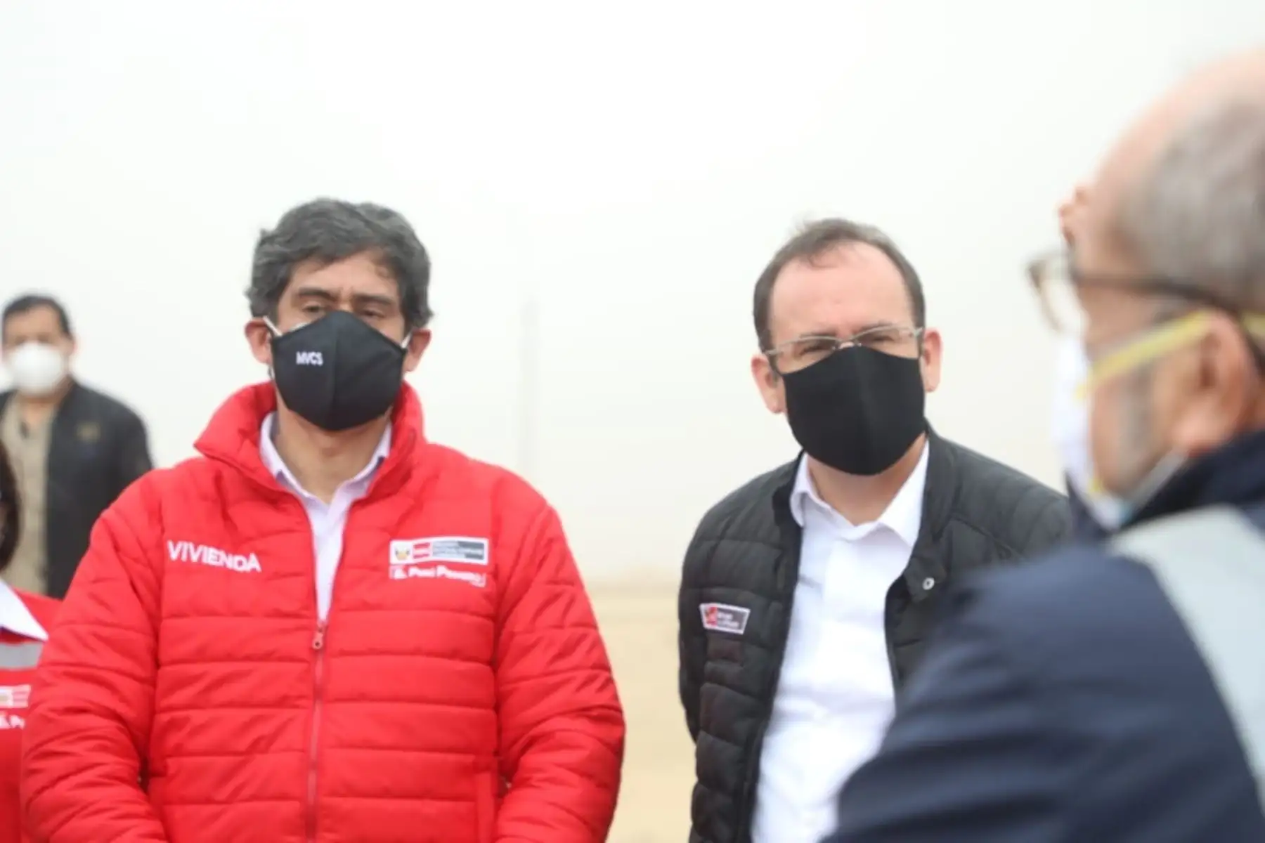 El ministro de la Producción, Jose Salardi, junto a los titulares del Ministerio de Vivienda, Ministerio de transportes y el presidente de Perú Cámaras realizan una visita técnica al parque industrial "Ciudad Industrial Huachipa Este" que impulsará el desarrollo diversificado nacional. Foto: Ministerio de la Producción