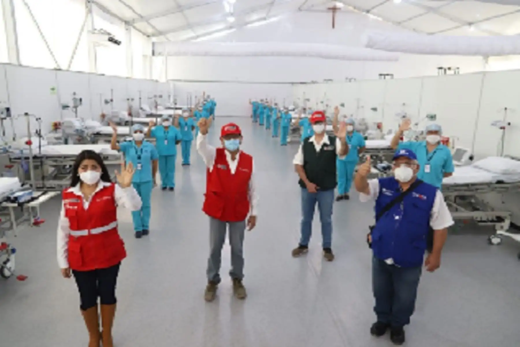 Este centro temporal atenderá a los pacientes covid-19 que no estén asegurados y asegurados a Essalud, para lo cual se cuenta con todo los equipos necesarios.