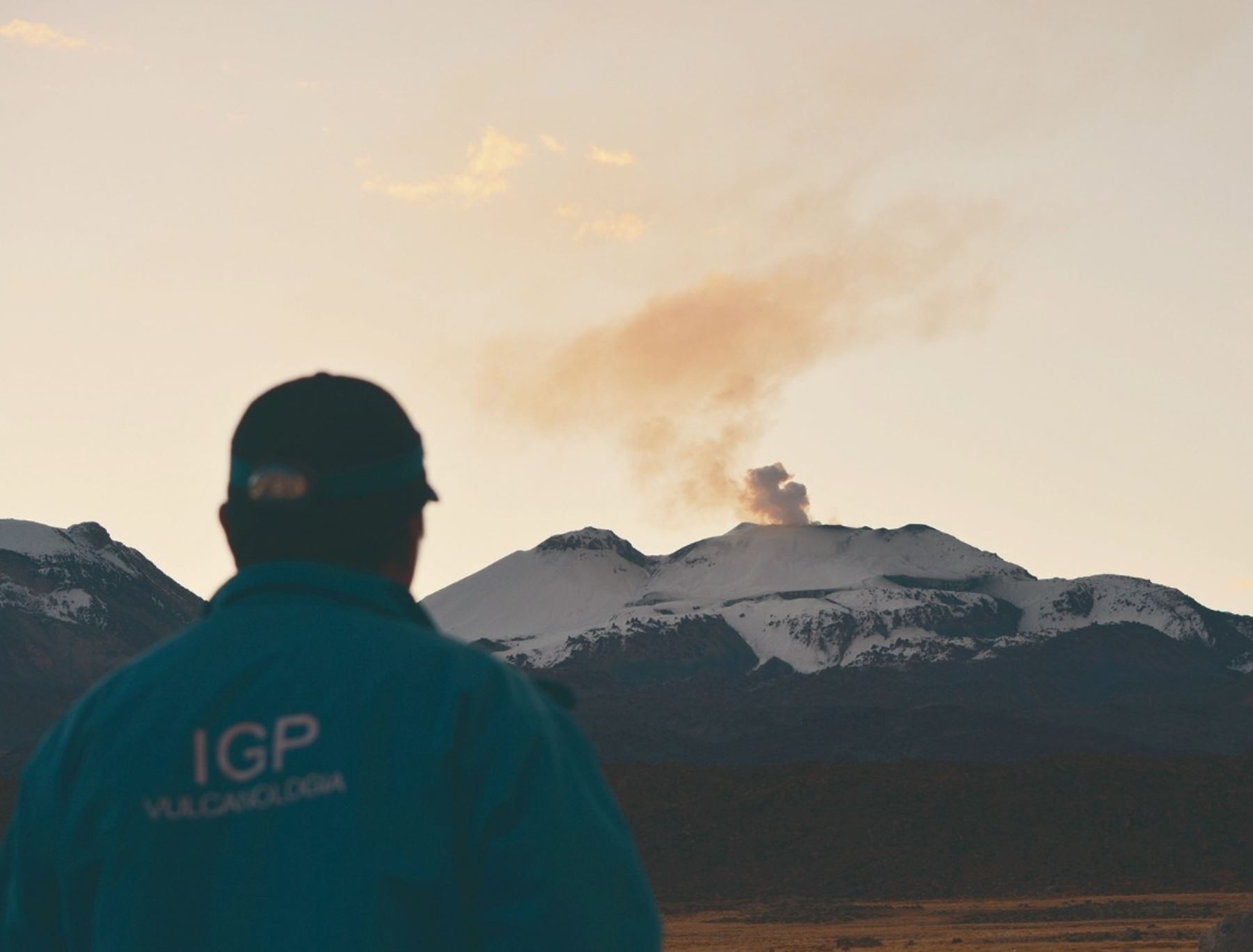 El Instituto Geofísico del Perú anunció que con nuevos equipos recientemente adquiridos estudiarán la composición de los gases que emiten los volcanes Sabancaya y Ubinas.