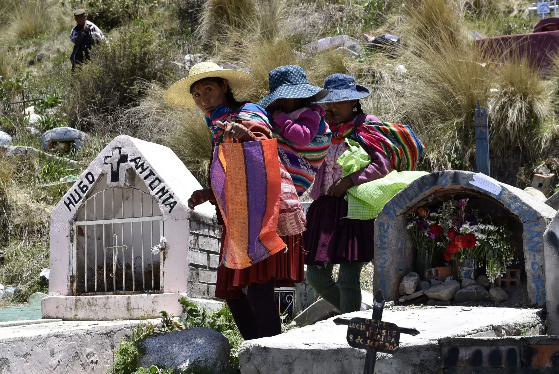 Los casos confirmados son 117,928, con 661 contabilizados en esta jornada, y los enfermos recuperados 64,074, más de la mitad de los positivos registrados. Foto: AFP