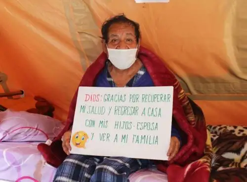 Abuelito de 72 años vence al coronavirus y recibe el alta médica en hospital de Chimbote, en Áncash.
