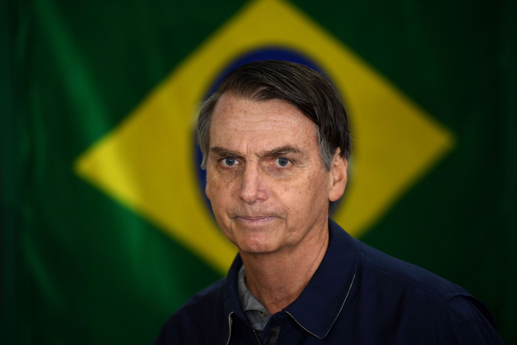 Bolsonaro es criticado dentro y fuera de Brasil por defender la apertura de la Amazonía a la explotación minera, energética y agropecuaria. Foto: AFP