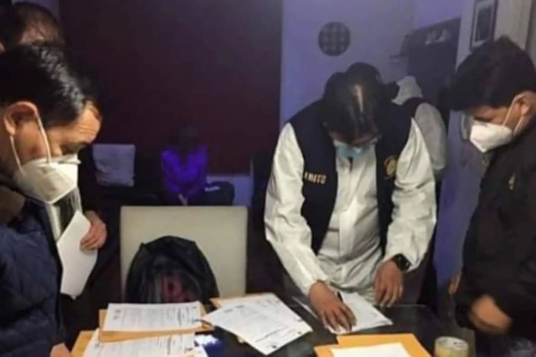Los imputados en compras irregulares de productos de bioseguridad contra el covid-19 fueron detenidos el 20 de agosto en un megaoperativo en Lima y Chiclayo. Foto: ANDINA/Difusión