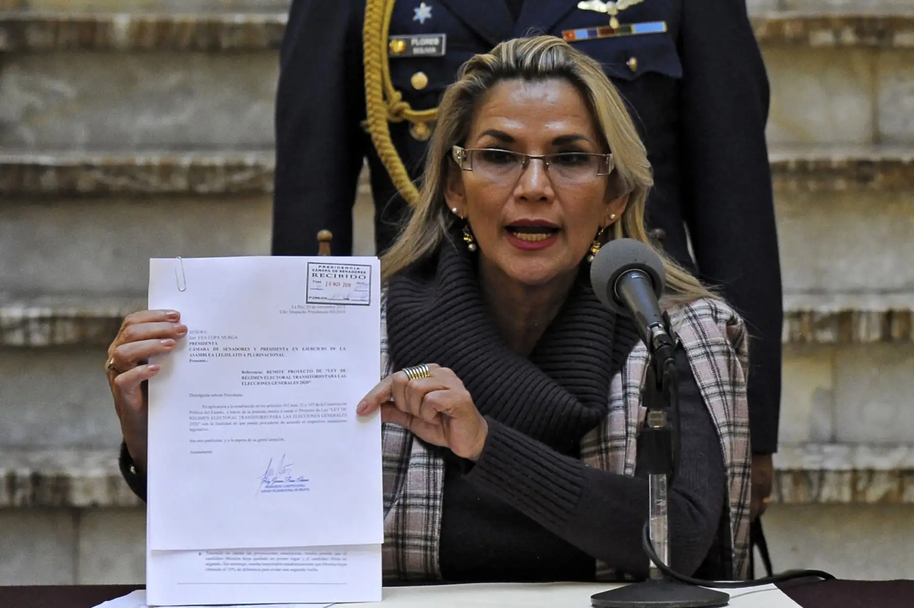 Ex presidenta interina de Bolivia Jeanine Áñez aislada en una cárcel de Bolivia. AFP