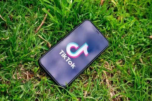 TikTok  ha realizado una primera entrega de una donación total de 60,000 trajes protectores