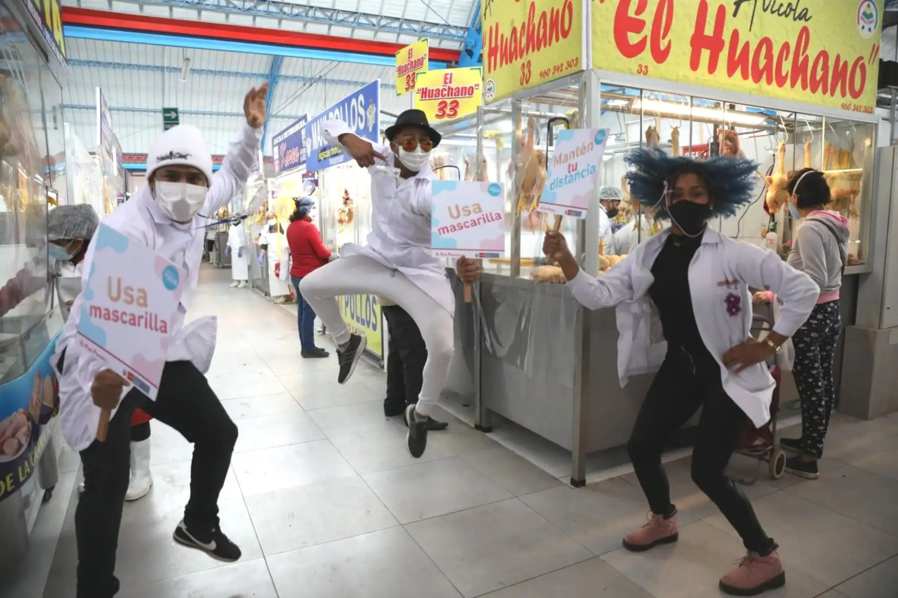 Minsa realiza campaña de prevención de covid-19 y manejo de alimentos lácteos seguros y sanos. Foto: Minsa