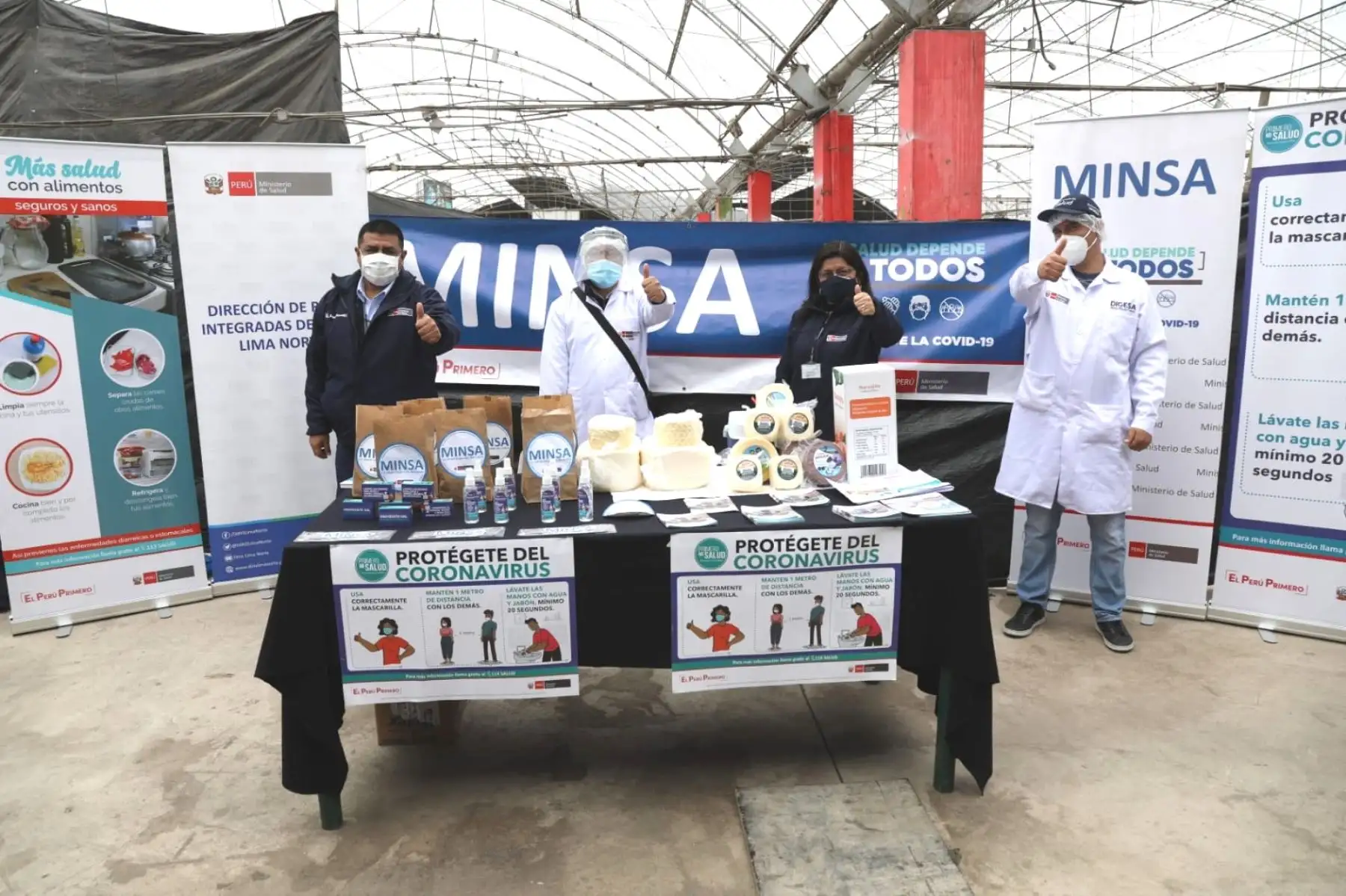 Minsa realiza campaña de prevención de covid-19 y manejo de alimentos lácteos seguros y sanos. Foto: Minsa