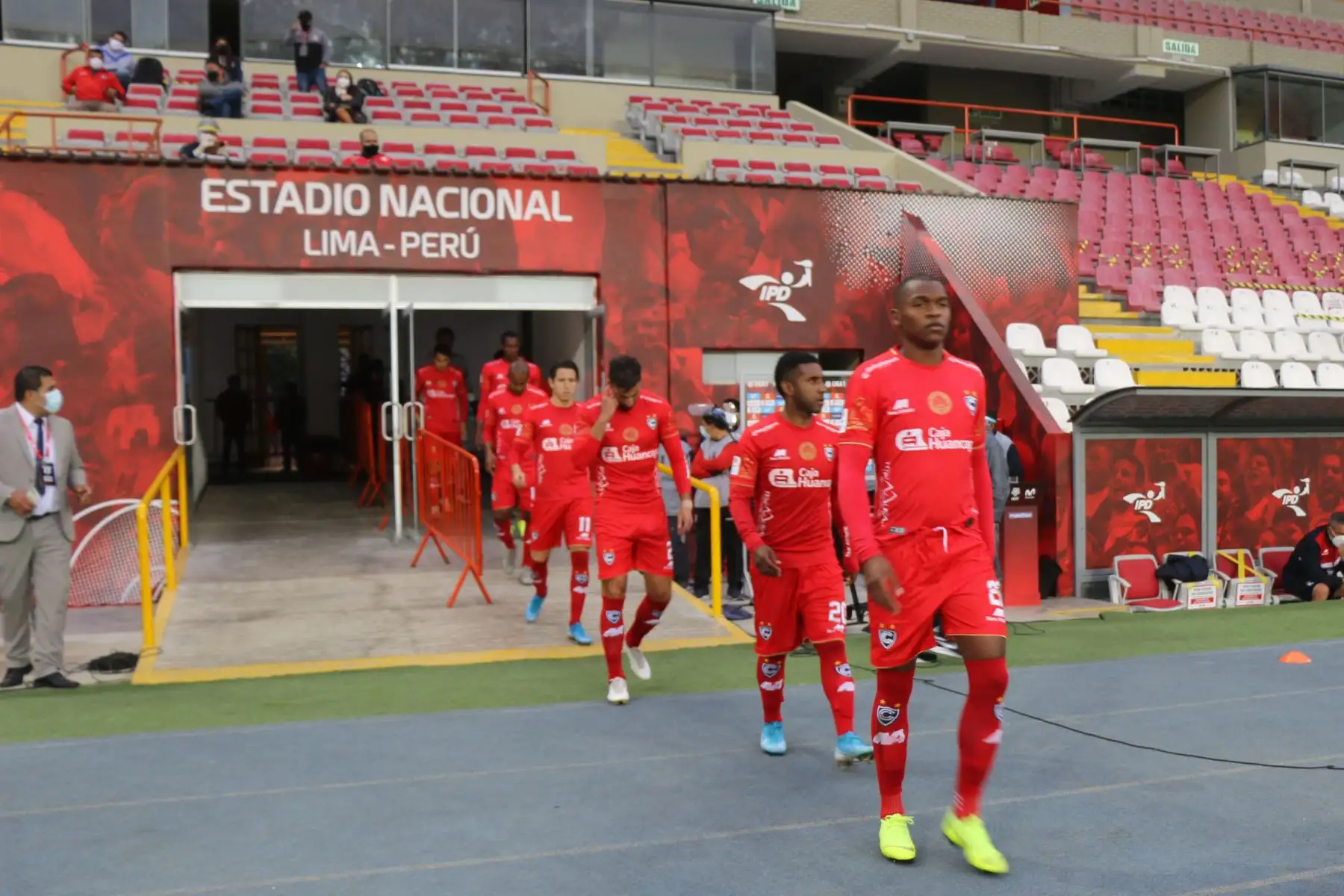 Cienciano  se enfrenta al  Binacional FC y por la jornada 10 de la Liga 1, en el estadio Nacional. 
Foto: LigaFutProf Cienciano  se enfrenta al  Binacional FC y por la jornada 10 de la Liga 1, en el estadio Nacional. 
Foto: LigaFutProf