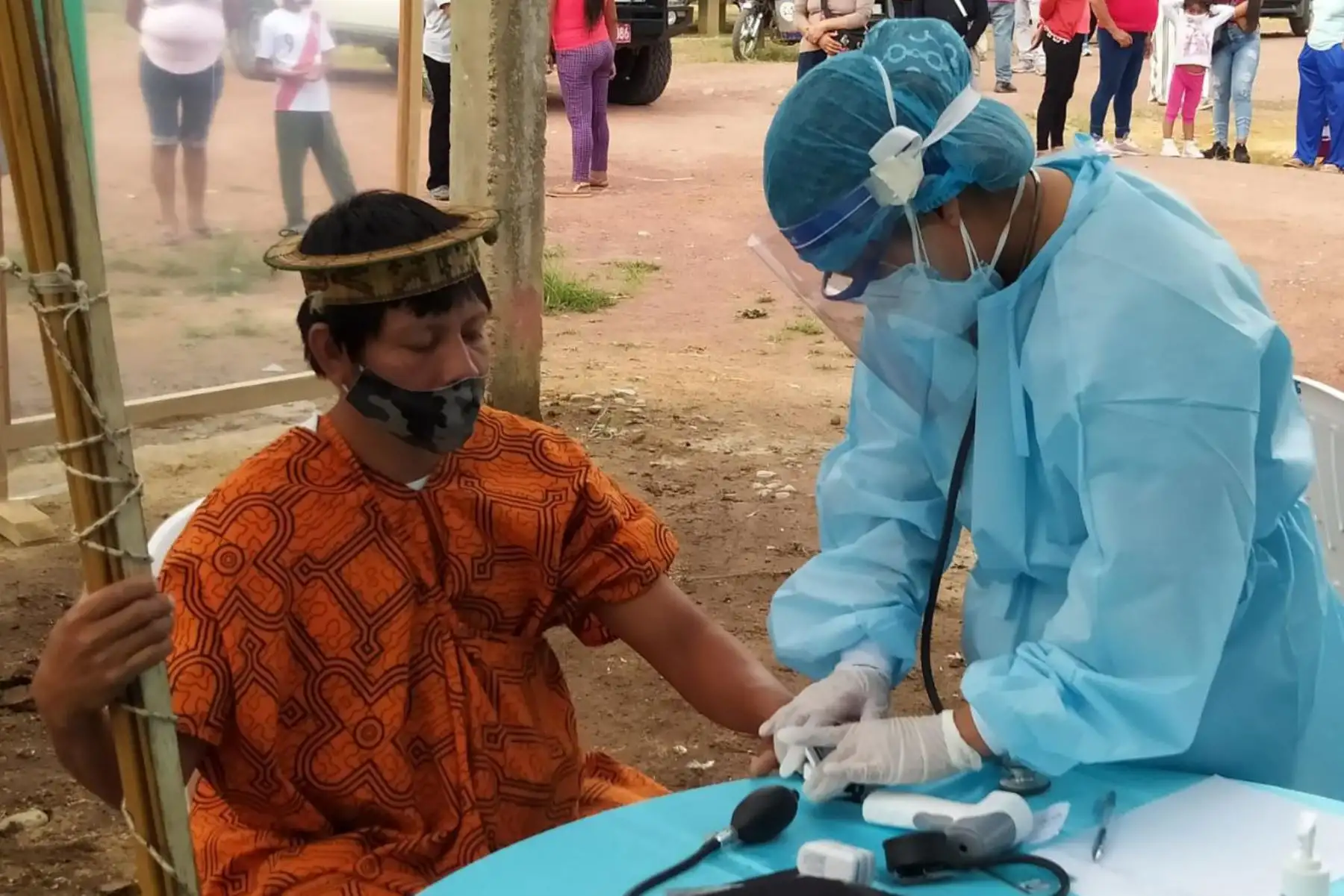 Ciudadanos de 14 comunidades indígenas del departamento de Junín se beneficiaron con campañas de salud llevadas por las Fuerzas Armadas. Foto: ANDINA/Difusión