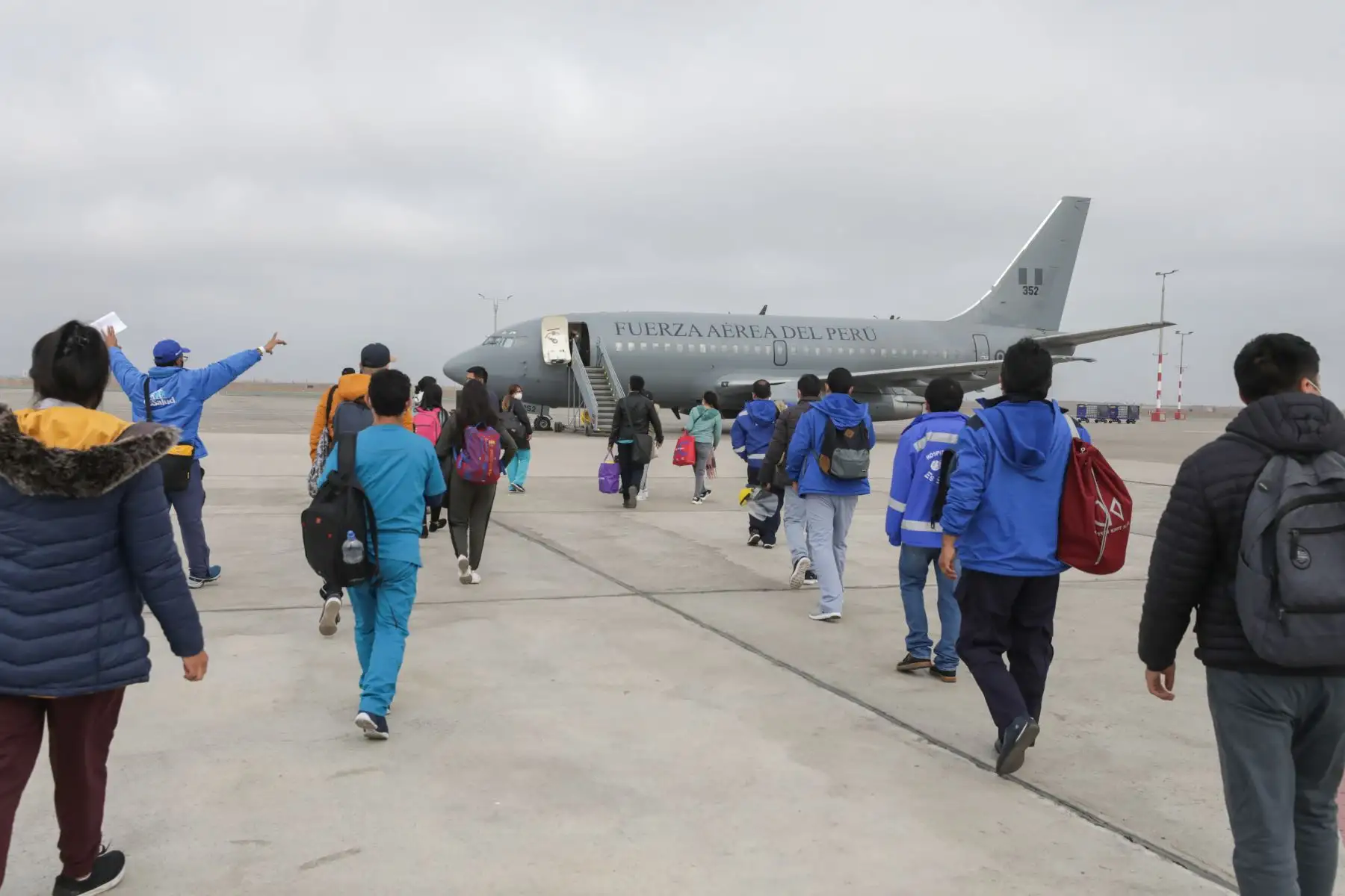 Brigada de Essalud viaja a Moquegua y Tacna para impulsar la lucha contra el covid -19 y la implementación del nuevo hospital de contingencia en Tacna.
Foto: Essalud
