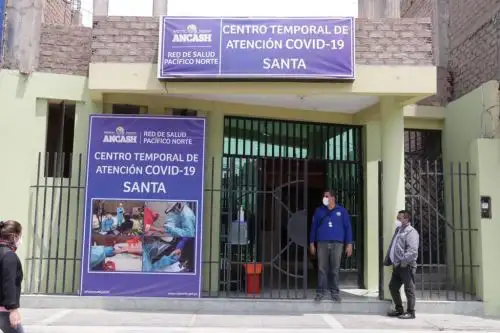 Centro temporal para atención de casos covid-19 en el distrito de Santa, región Áncash. ANDINA/Difusión