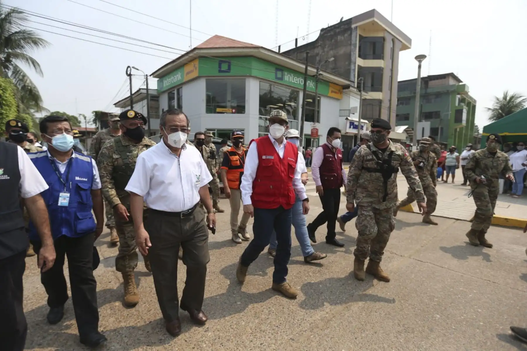 El Ministro de Defensa, Jorge Chávez, supervisa el operativo Tayta  en Puerto Maldonado, para contener la propagación del coronavirus covid-19. Foto: ANDINA/ Jhonel Rodríguez