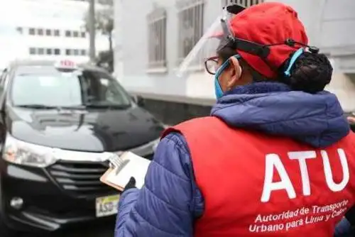 ATU publicó proyecto de reglamento que regula el servicio de taxi en Lima y Callao. Foto: ANDINA/Difusión.