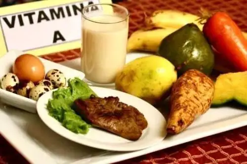 INS recomiendan a adultos mayores consumir vitamina A para prevenir males respiratorios. Foto: ANDINA/Difusión.