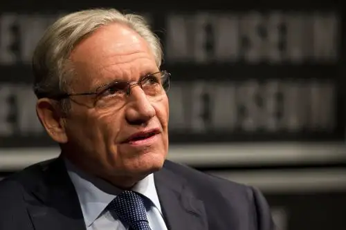 "Siempre quise restarle importancia", dijo Trump en una conversación con Woodward. "Me sigue gustando restarle importancia, porque no quiero crear pánico". Foto: AFP