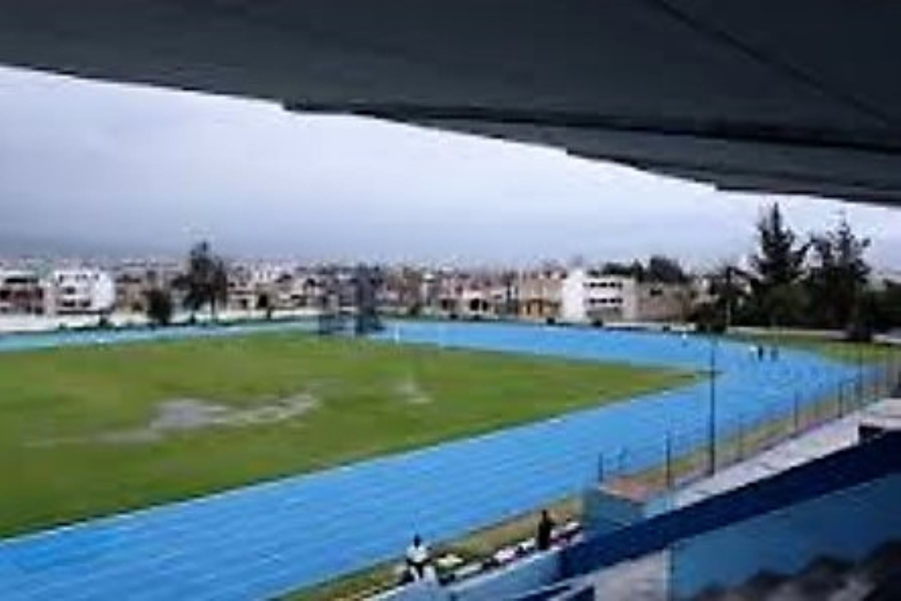 Estadio Carlos Villanueva del IPD en Umacollo.