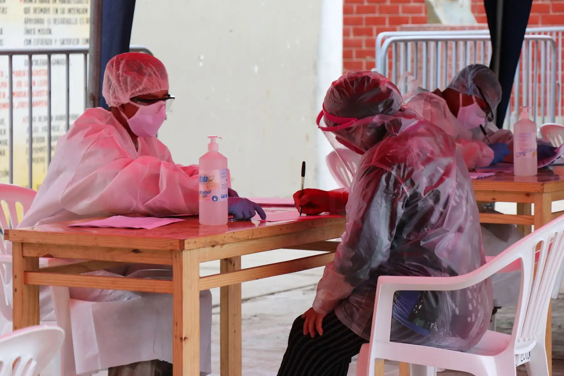 La operación Tayta llegó a las provincias ancashinas del Santa y Huarmey, donde se detectaron más de 600 casos positivos de coronavirus. Foto: ANDINA/Cortesía Gonzalo Horna