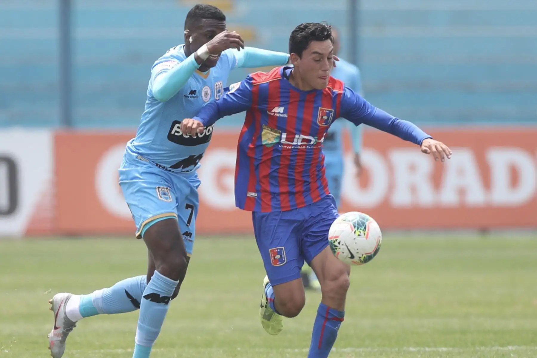 Alianza UDH se enfrenta al Deportivo Binacional por fecha 11 del apertura en el estadio Alberto Gallardo. 
Foto:ANDINA/LigaFutProf