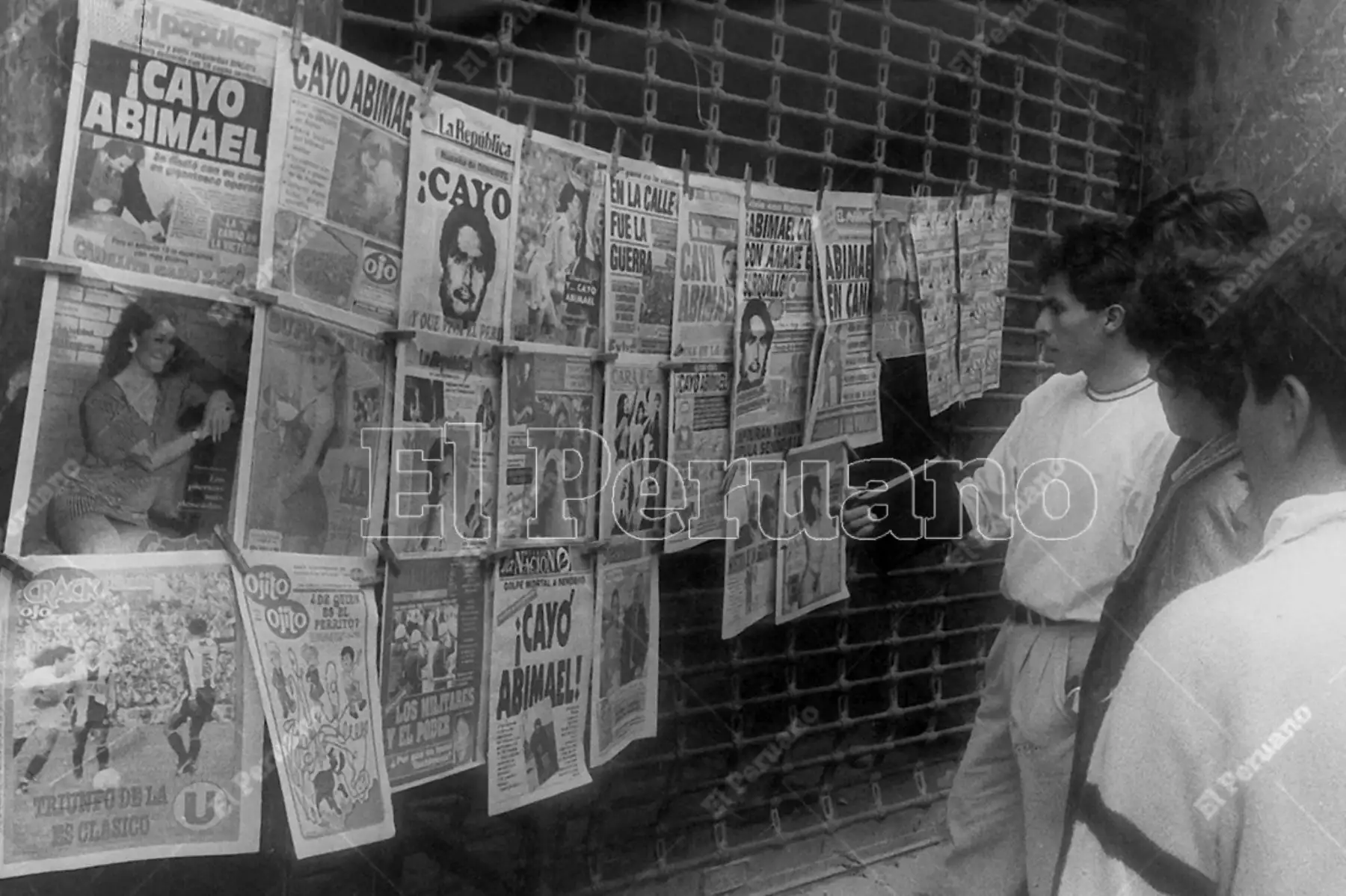 Lima - 13 setiembre de 1992. Cobertura de la prensa nacional sobre la captura de Abimael Guzmán Reynoso jefe del organización terrorista Sendero Luminoso.  Foto: Archivo histórico de El Peruano