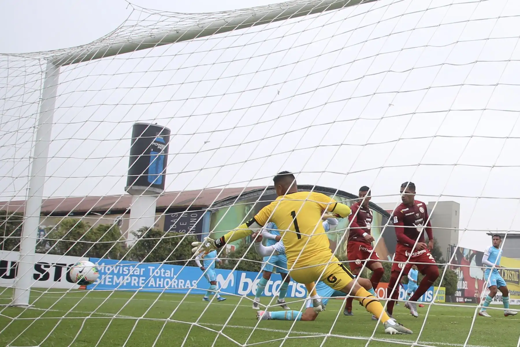 Universitario venció 1 a 0 a Sport Llacuabamba por la jornada 11 de la Liga 1. Foto: @LigaFutProf