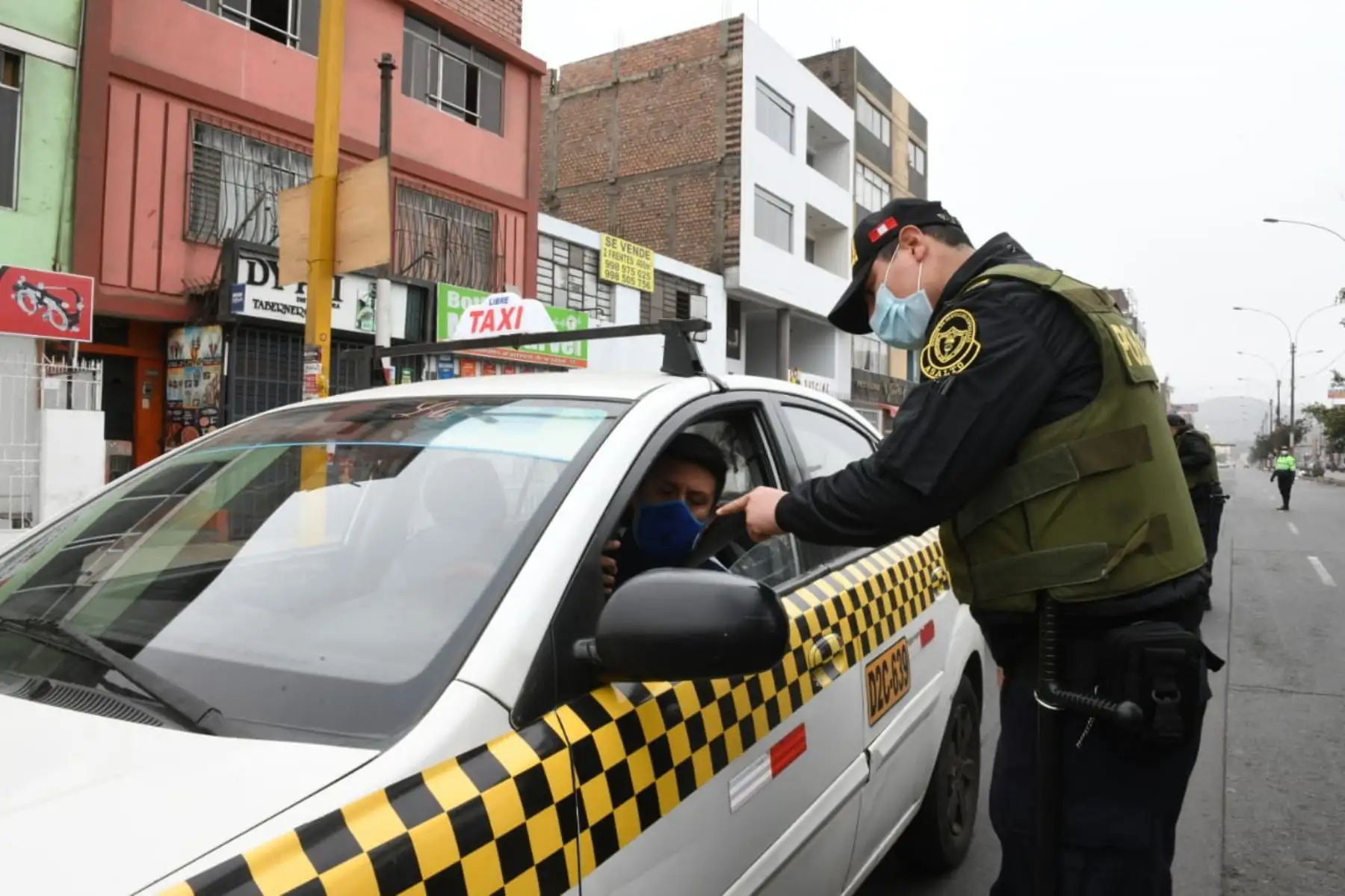 El ministro del Interior, César Gentille, supervisa diversos puntos de control en Lima y Callao. Foto: ANDINA/Mininter