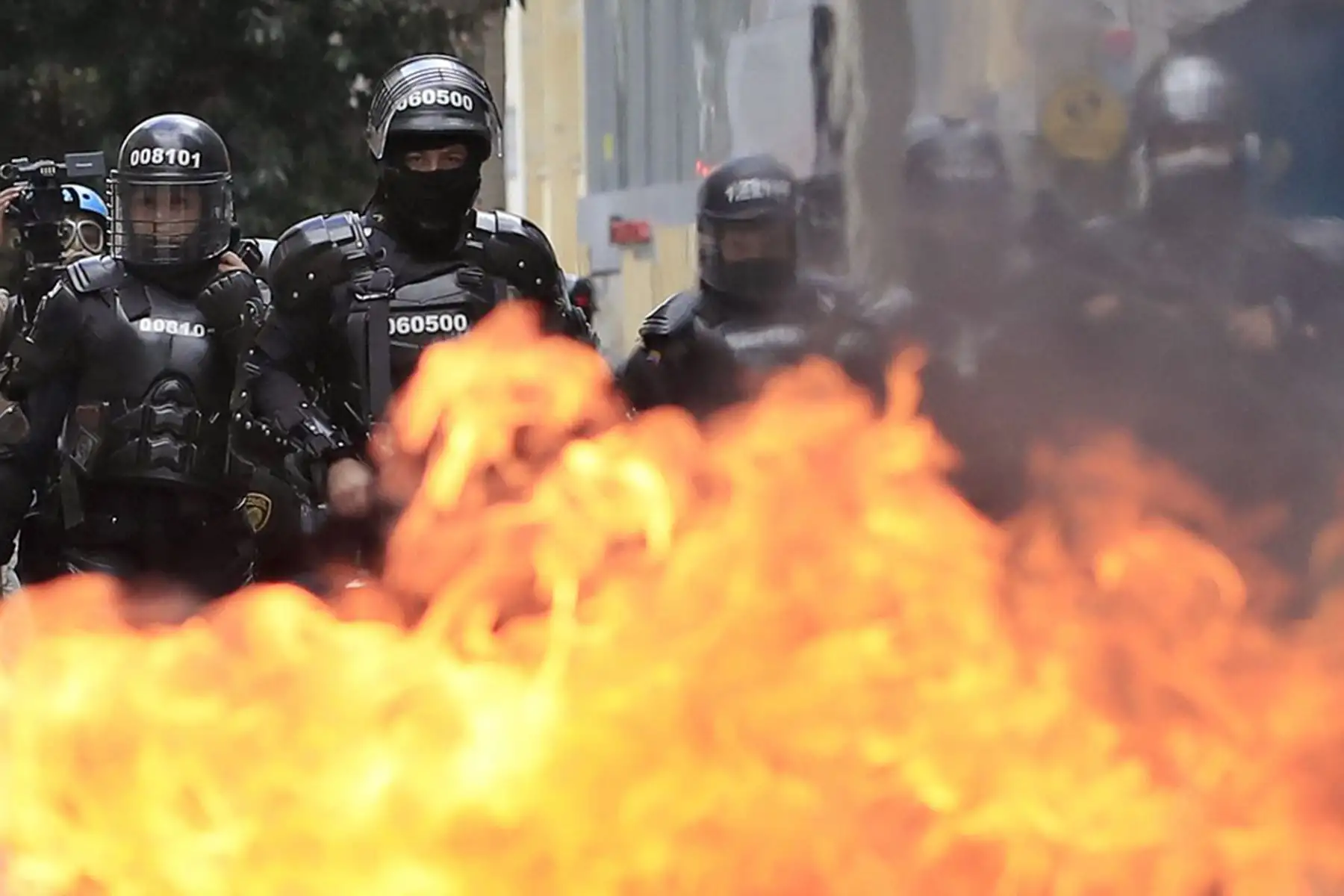 Disturbios cierran día de perdón y reconciliación contra violencia en Bogotá. Foto: AFP