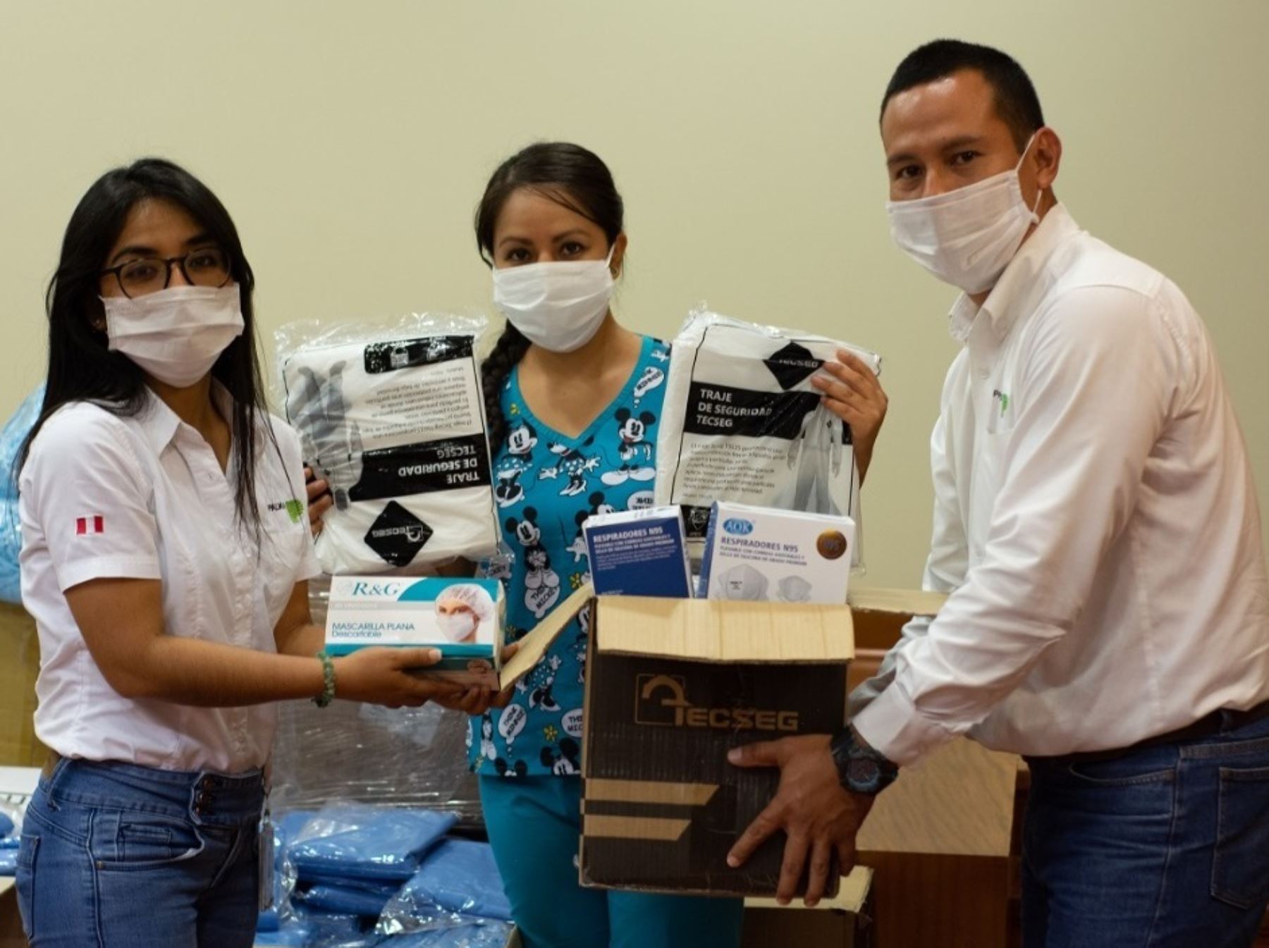 Organizaciones civiles como Médicos sin fronteras y el grupo Palmas donaron equipos biomédicos, medicamentos, equipos de protección personal a hospitales de Tarapoto y Tocache ANDINA/Difusión