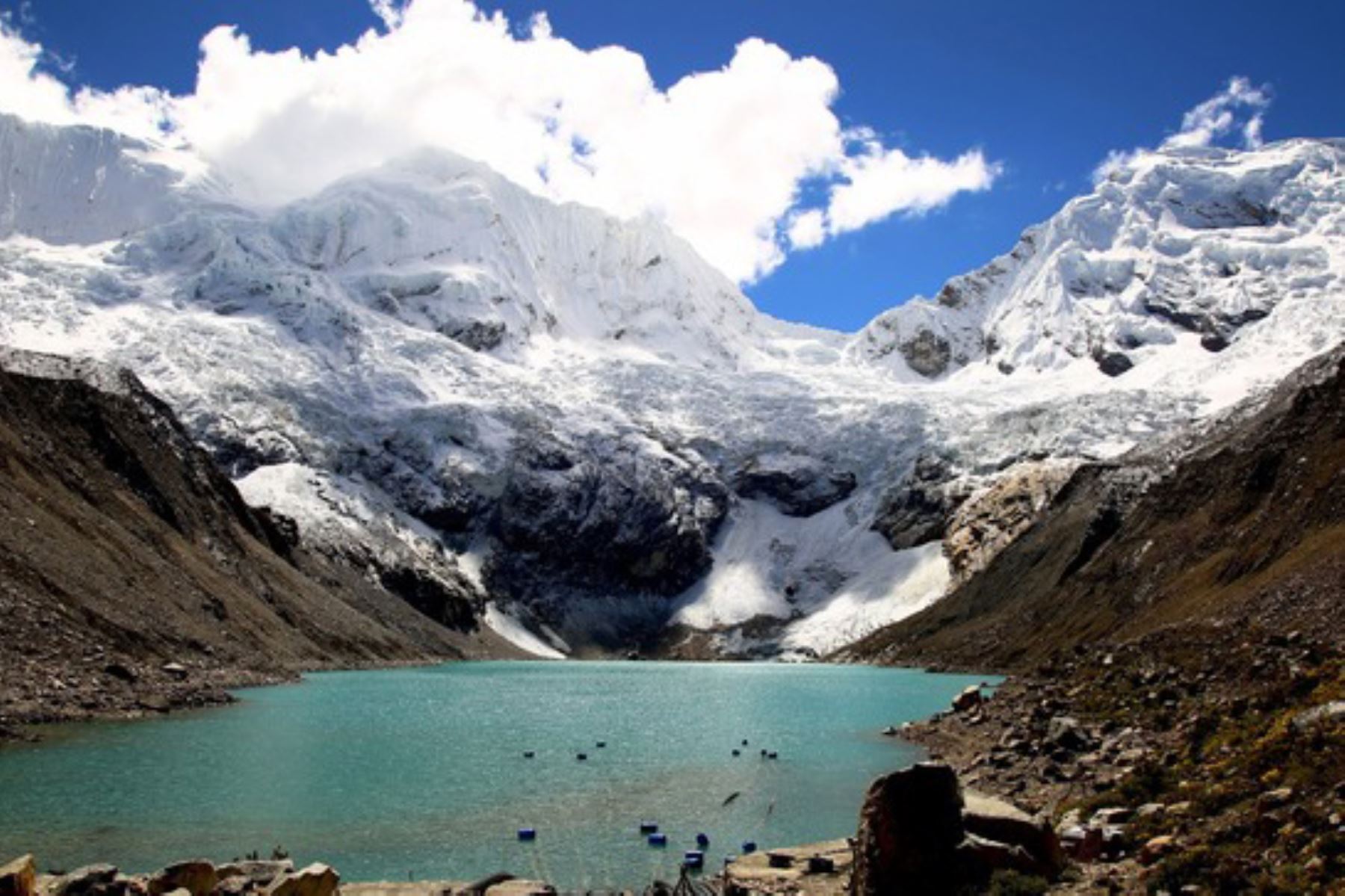 Las avalanchas son muy frecuentes en la laguna Palcacocha (Áncash) y se incrementarán por acción del cambio climático. Foto: ANDINA/Difusión