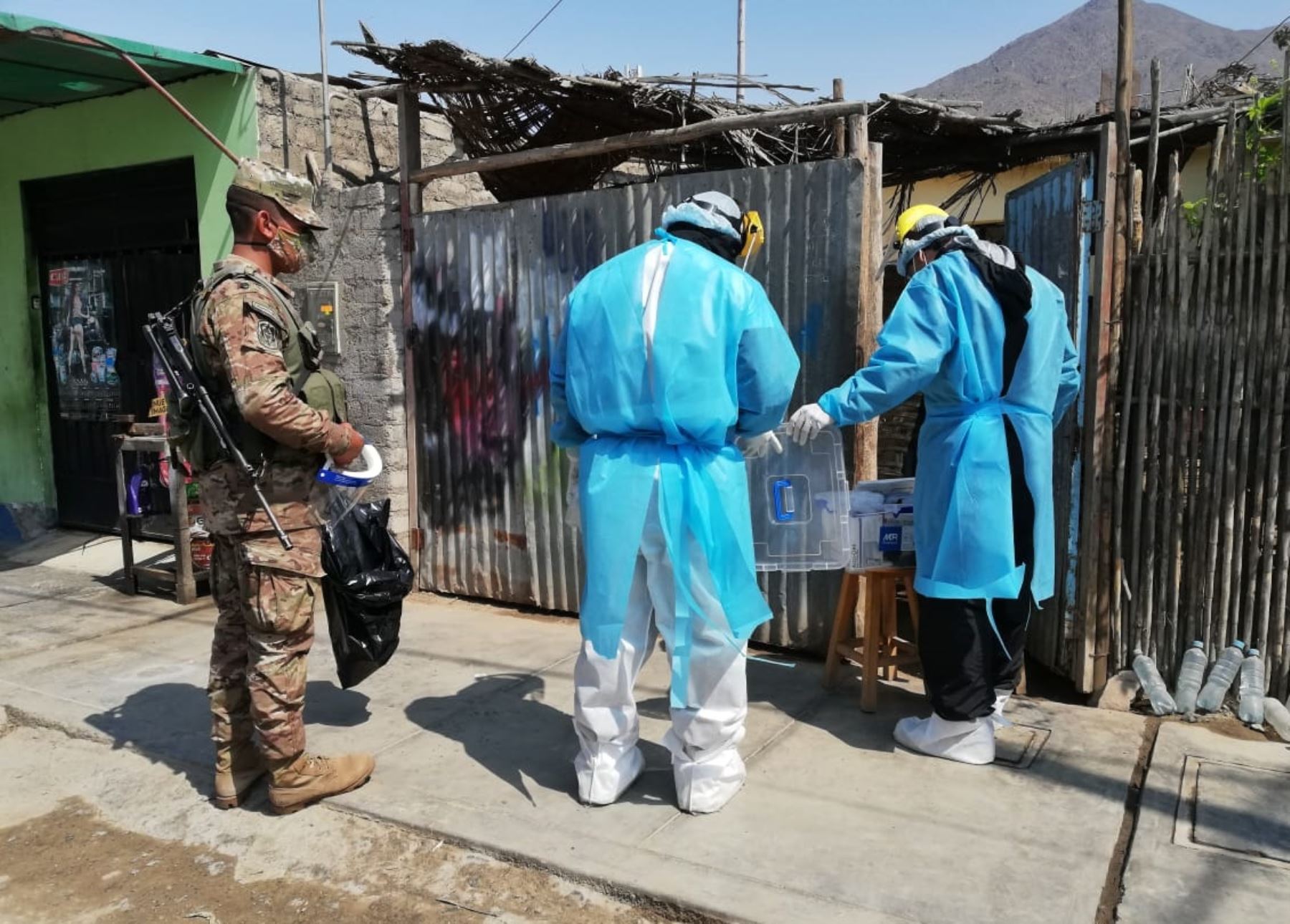 Operación Tayta llega al distrito de Nepeña, provincia del Santa, en Áncash, para tamizar casa por casa a los adultos mayores.