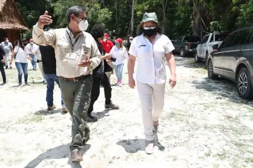 Ministra del Ambiente, Kirla Echegaray, se encuentra en Iquitos donde evalúa posibles soluciones conjuntas al problema de la contaminación del río Nanay, en Loreto. ANDINA/Difusión