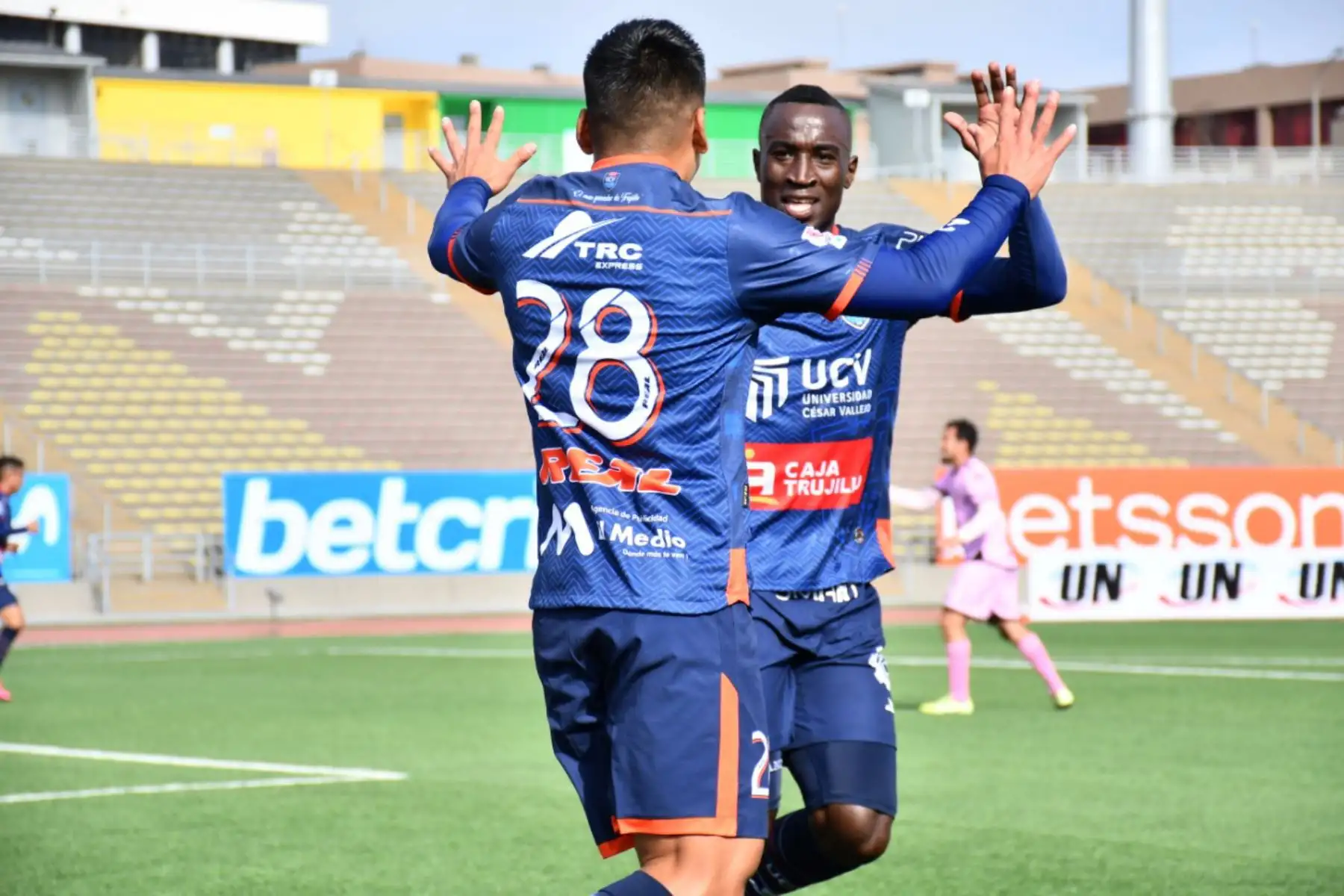 Club UCV se enfrenta al Sport Boys por la jornada 12 de la Liga 1 que se disputa en el estadio San Marcos. 
Foto: @LigaFutProf