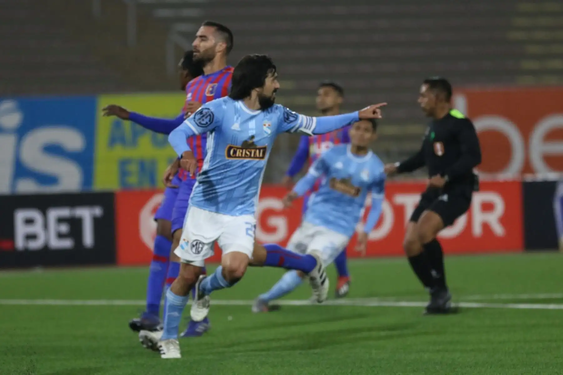 Sporting Cristal y Alianza Universidad de Huánuco se enfrentan en el estadio San Marcos por la fecha 12 del Torneo Apertura de la Liga 1. Foto: ANDINA/Difusión