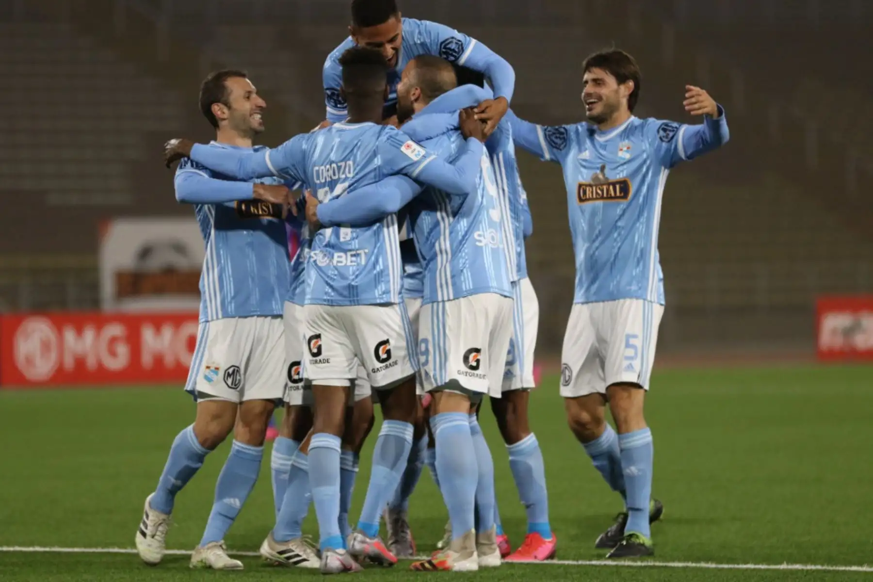 Sporting Cristal y Alianza Universidad de Huánuco se enfrentan en el estadio San Marcos por la fecha 12 del Torneo Apertura de la Liga 1. Foto: ANDINA/Difusión