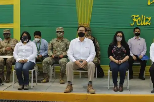 The Head of State is accompanied by his wife First Lady Maribel Diaz and Justice-Human Rights Minister Ana Neyra. Photo: ANDINA/Presidency of the Republic.