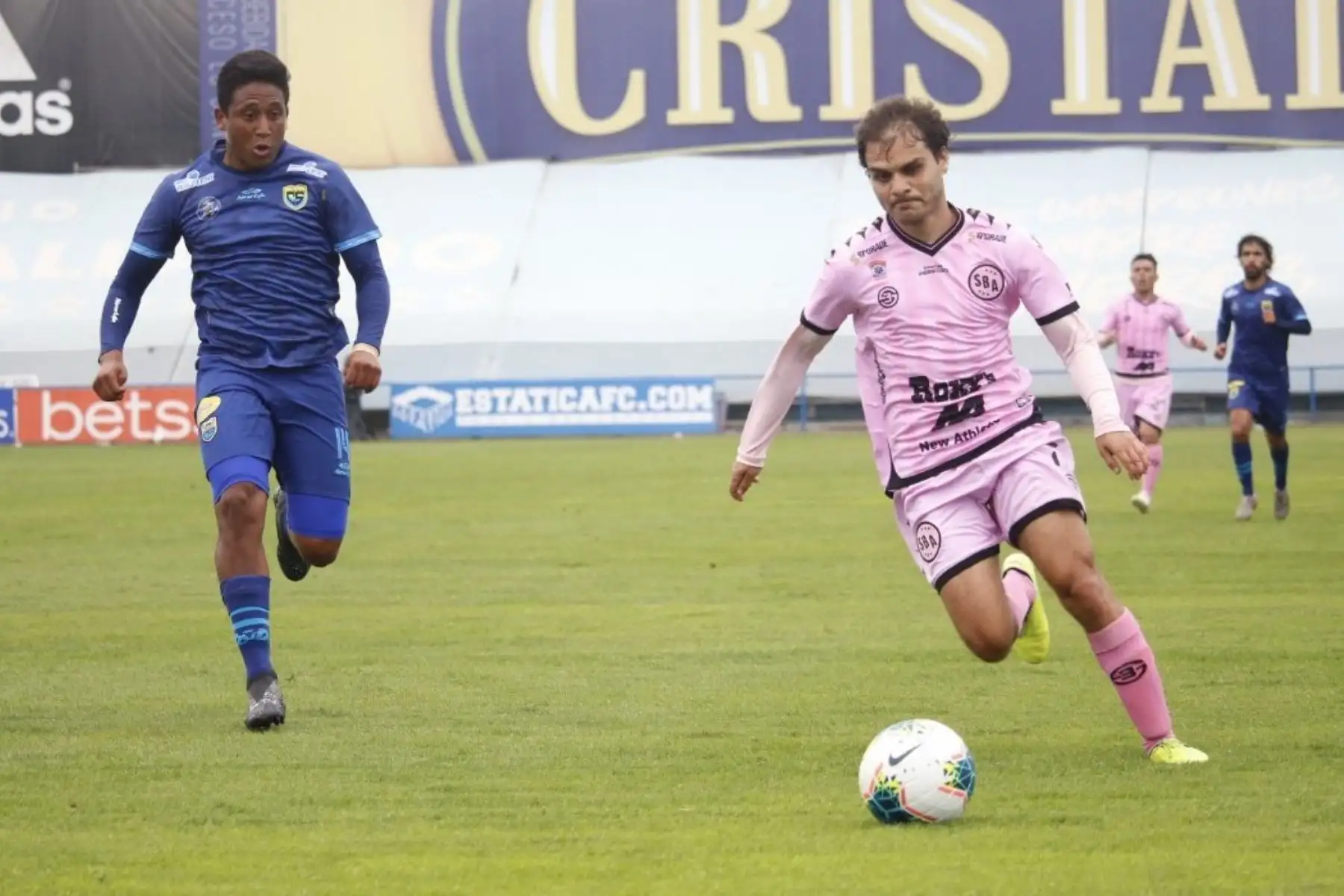 Sport Boys y Carlos Stein se enfrentan por la jornada 13 de la Liga 1, en el estadio Alberto Gallardo. Foto: @LigaFutProf
