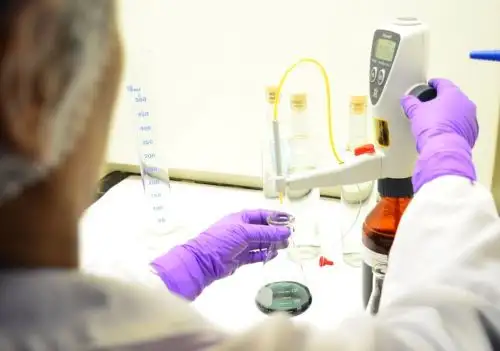 El CITEagroindustrial Ica trabaja en un novedoso proyecto para presentar en sachet miel con kión, un producto altamente nutritivo que fortalece el sistema inmunológico. ANDINA/Difusión