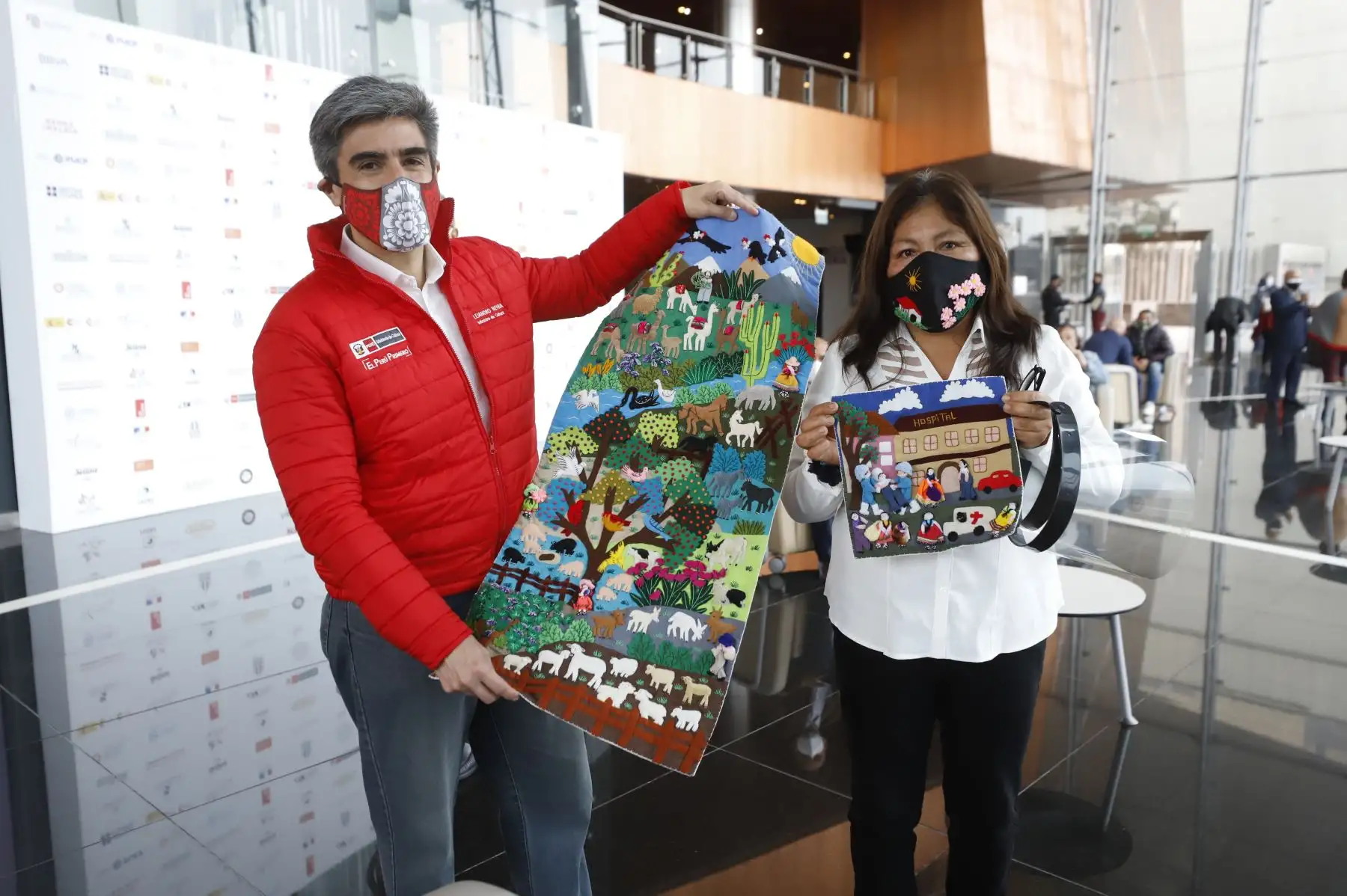 El Ministerio de Cultura inició la entrega de apoyos económicos a los trabajadores culturales del país, en el marco del Decreto de Urgencia 058, que aprobó mecanismos para mitigar los efectos producidos por el Estado de Emergencia en el sector Cultura. Foto: Ministerio de Cultura