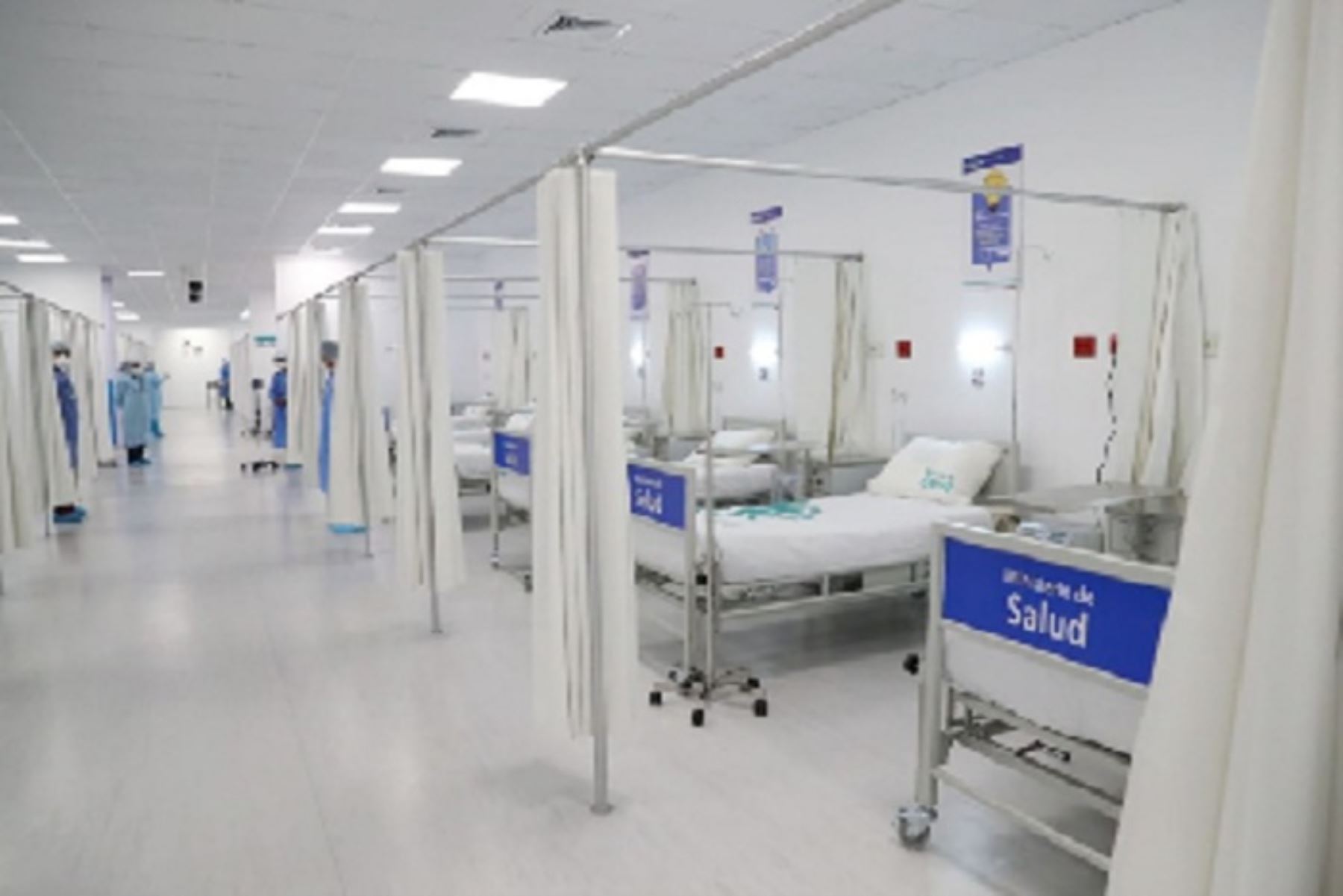Nuevo ambiente de hospitalización temporal covid-19 en el distrito de Sicuani, provincia cusqueña de Canchis, fue instalado por el Programa Nacional de Inversiones en Salud (Pronis),