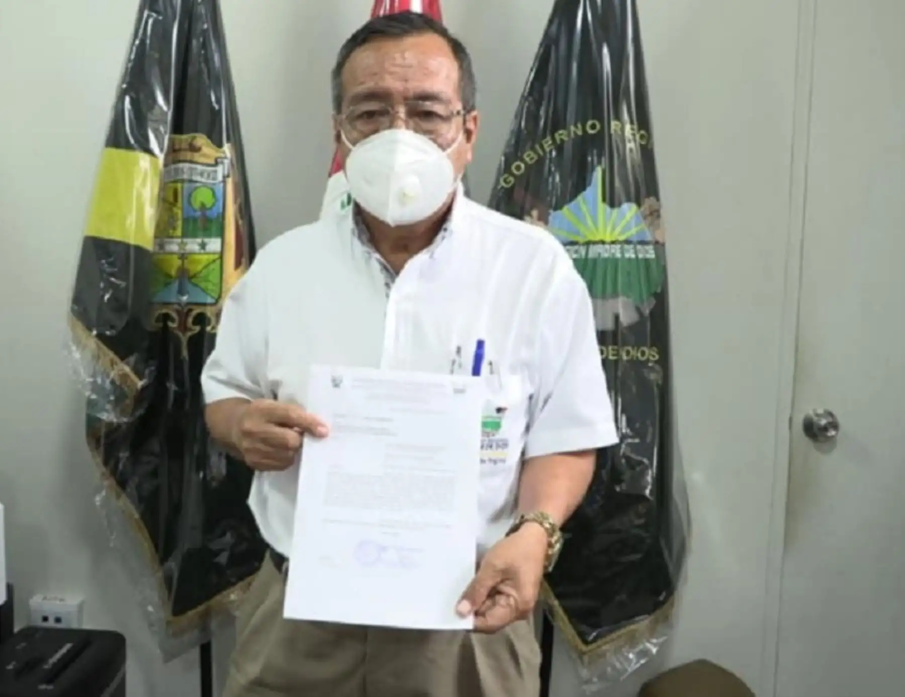 El gobernador regional de Madre de Dios, Luis Hidalgo, solicitó al Ejecutivo levantar la cuarentena focalizada en la provincia de Tambopata, la única de dicho departamento en la que está vigente esta medida, a partir del próximo 1 de octubre, al sostener que existe un franco descenso en la incidencia de contagios, hospitalizaciones y decesos por covid-19. Foto: Gobierno Regional de Madre de Dios