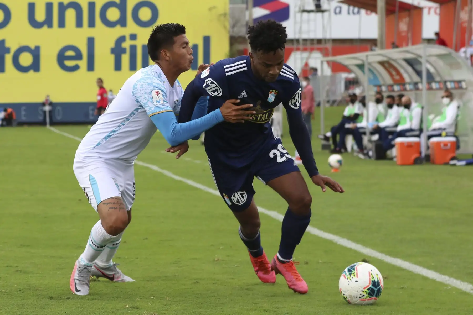 Sporting Cristal y Deportivo Llacuabamba se enfrentan por el Torneo Apertura de la Liga 1. Foto: Liga 1