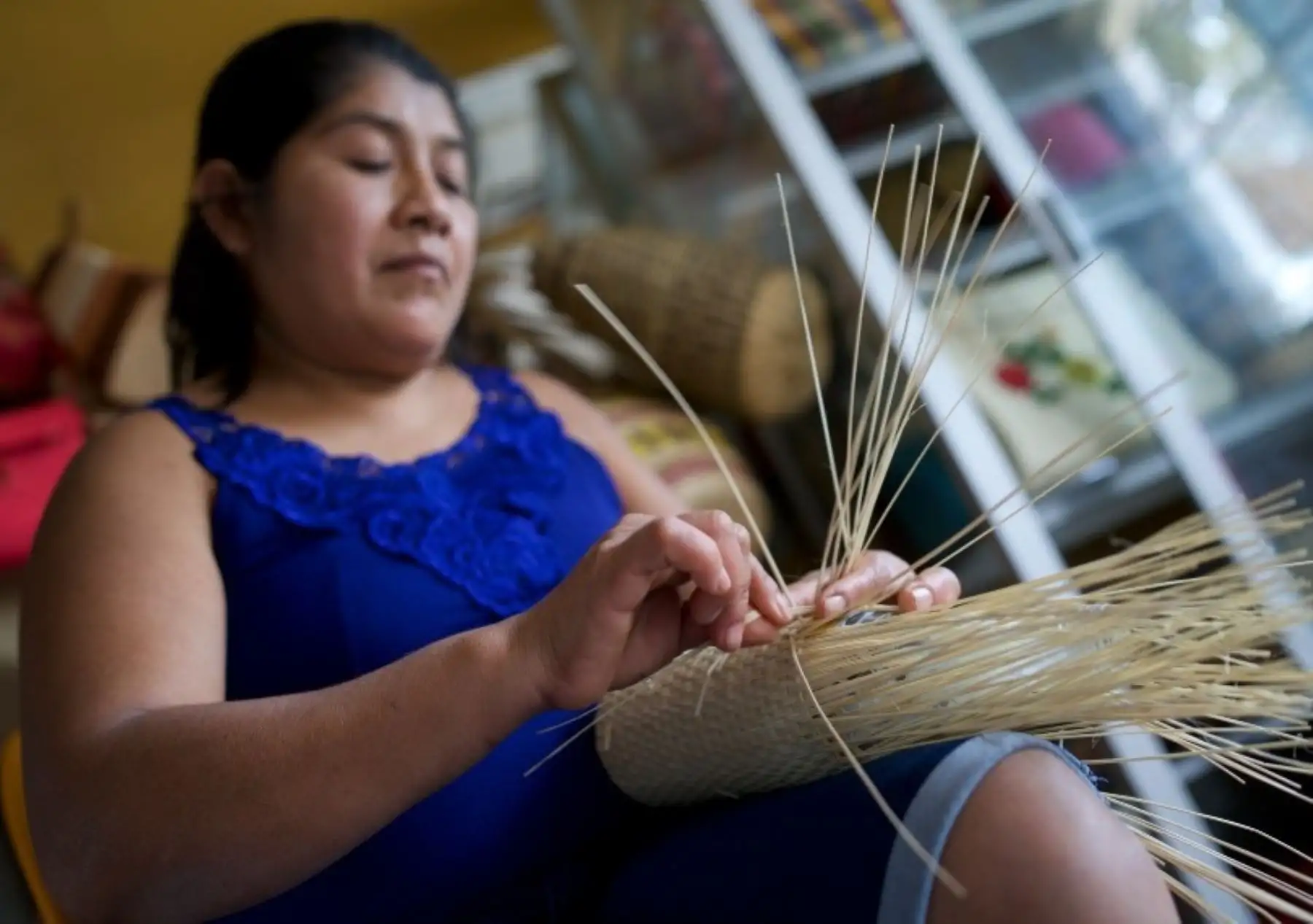 Los artesanos de Catacaos, en Piura, se modernizan y organizan una feria virtual para ofrecer sus mejores trabajos.