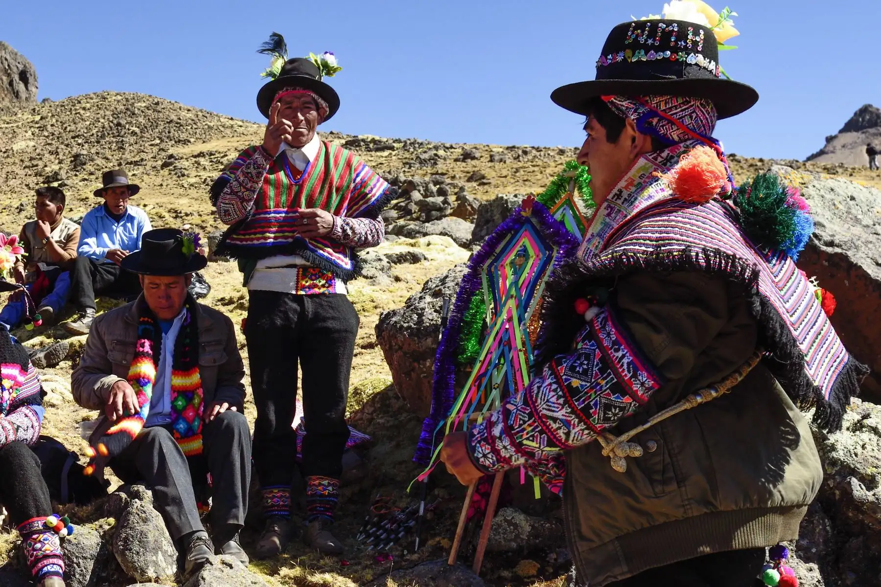 En Huancavelica celebran la decisión del Ministerio de Cultura de declarar Patrimonio Cultural de la Nación, como paisaje cultural asociativo, al Apu Tambraico.
Foto: ANDINA/Archivo